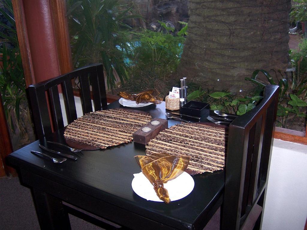 פורט אליזבת' A La Martha'S Air-Port Guest House מראה חיצוני תמונה